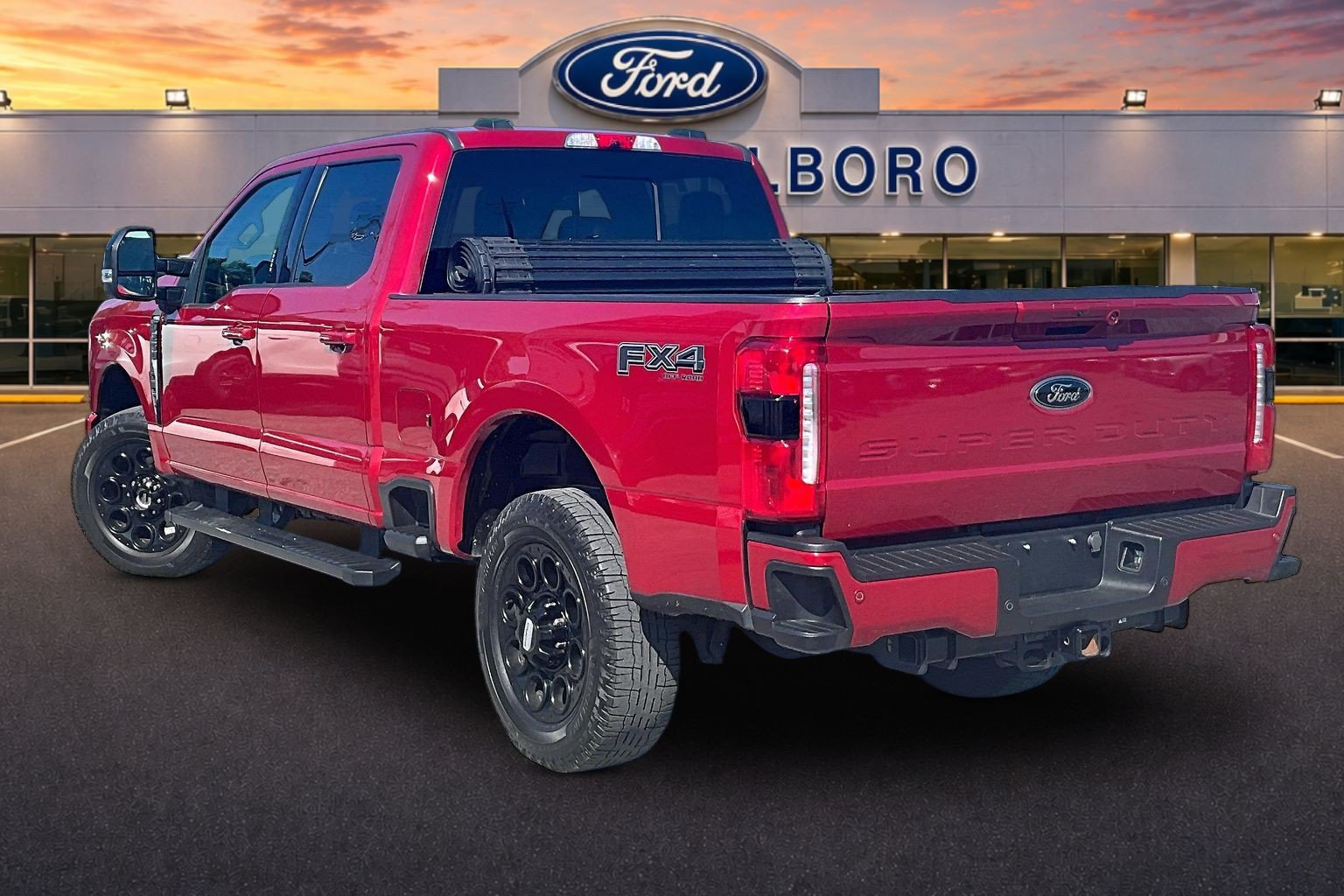 Used 2023 Ford F250 Lariat w/ Lariat Ultimate Package AWD/4WD image 2