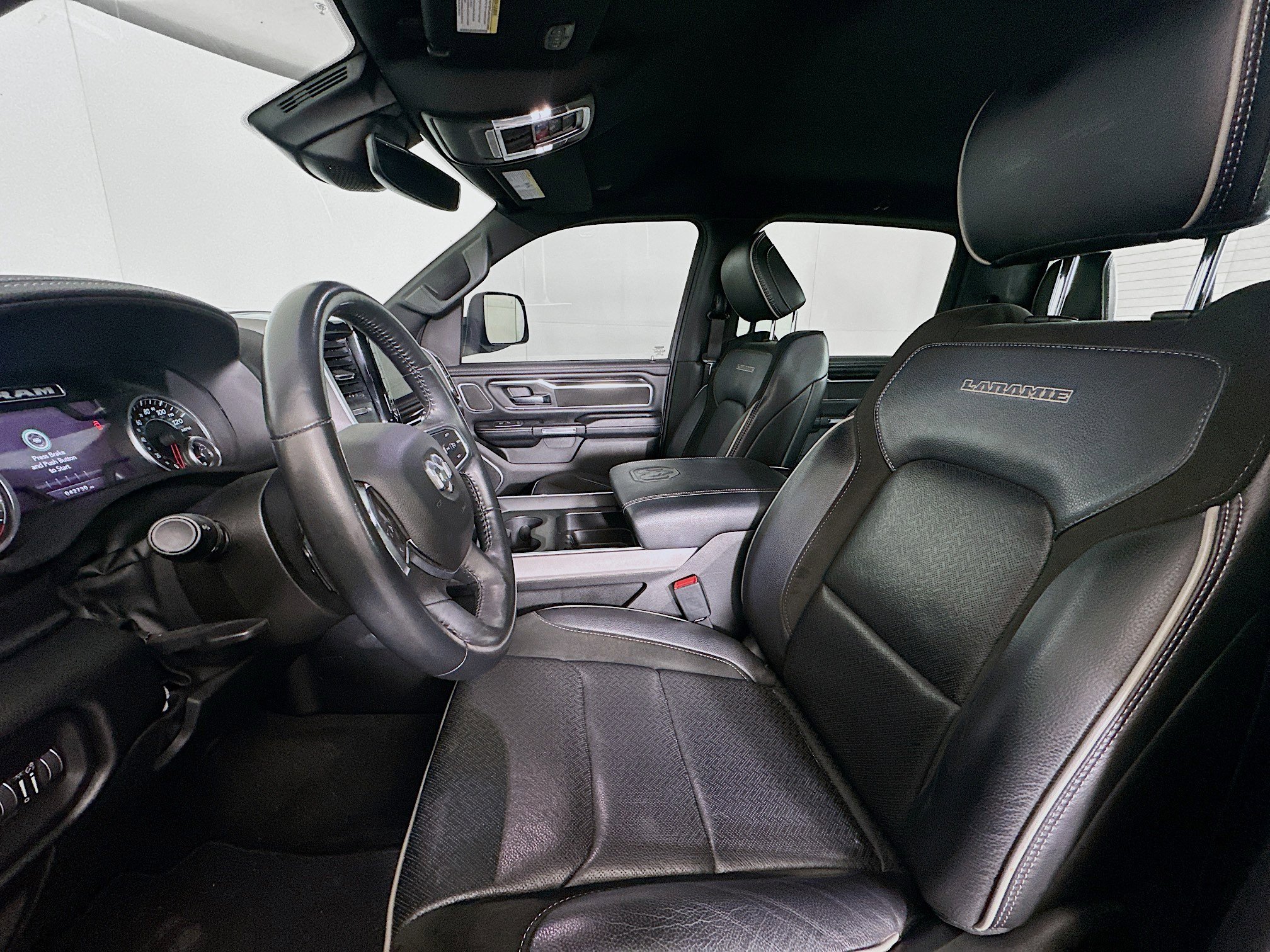 Used 2022 RAM 1500 Laramie image 13