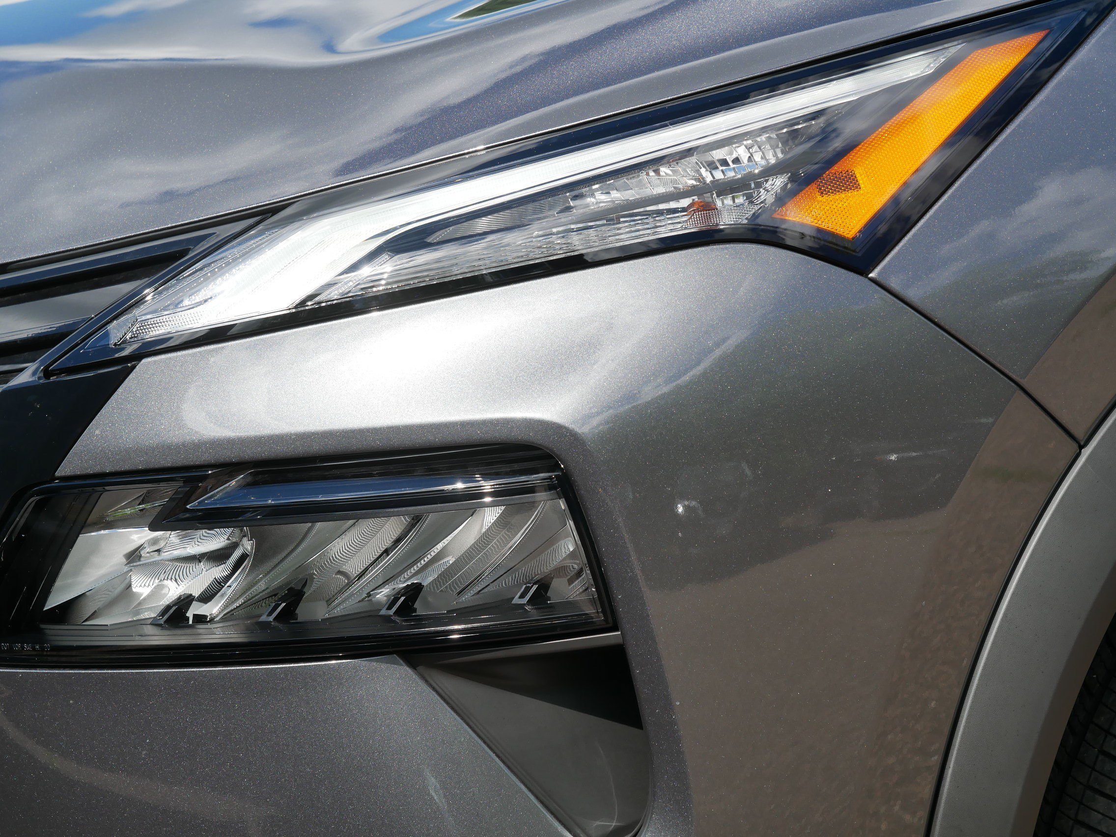 Certified 2026 Nissan Rogue Dark Armor AWD/4WD image 16
