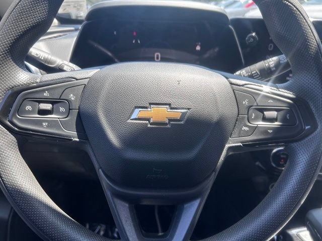 Used 2025 Chevrolet Trax LT FWD image 22