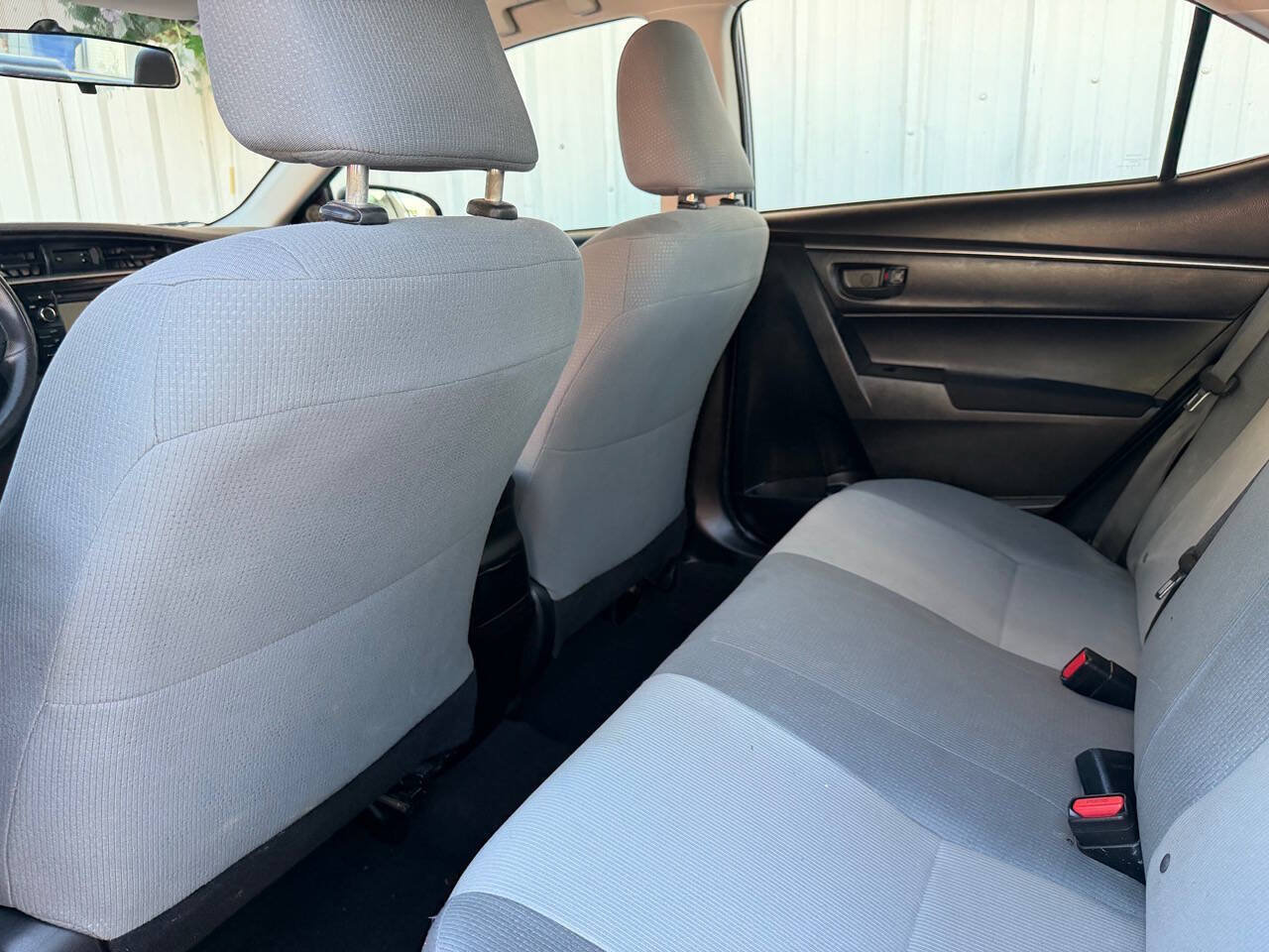 Used 2016 Toyota Corolla L FWD image 17