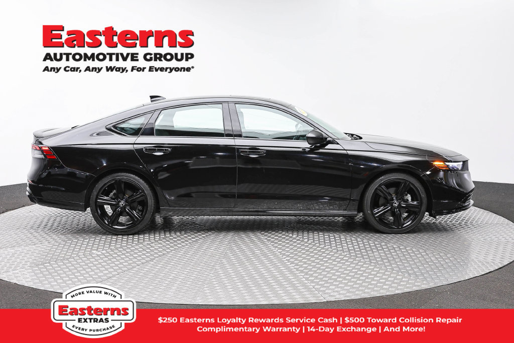 Used 2024 Honda Accord Sport image 5