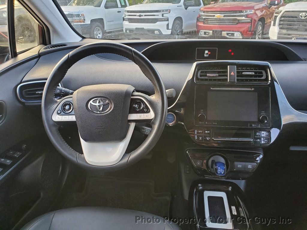 Used 2017 Toyota Prius FWD image 14