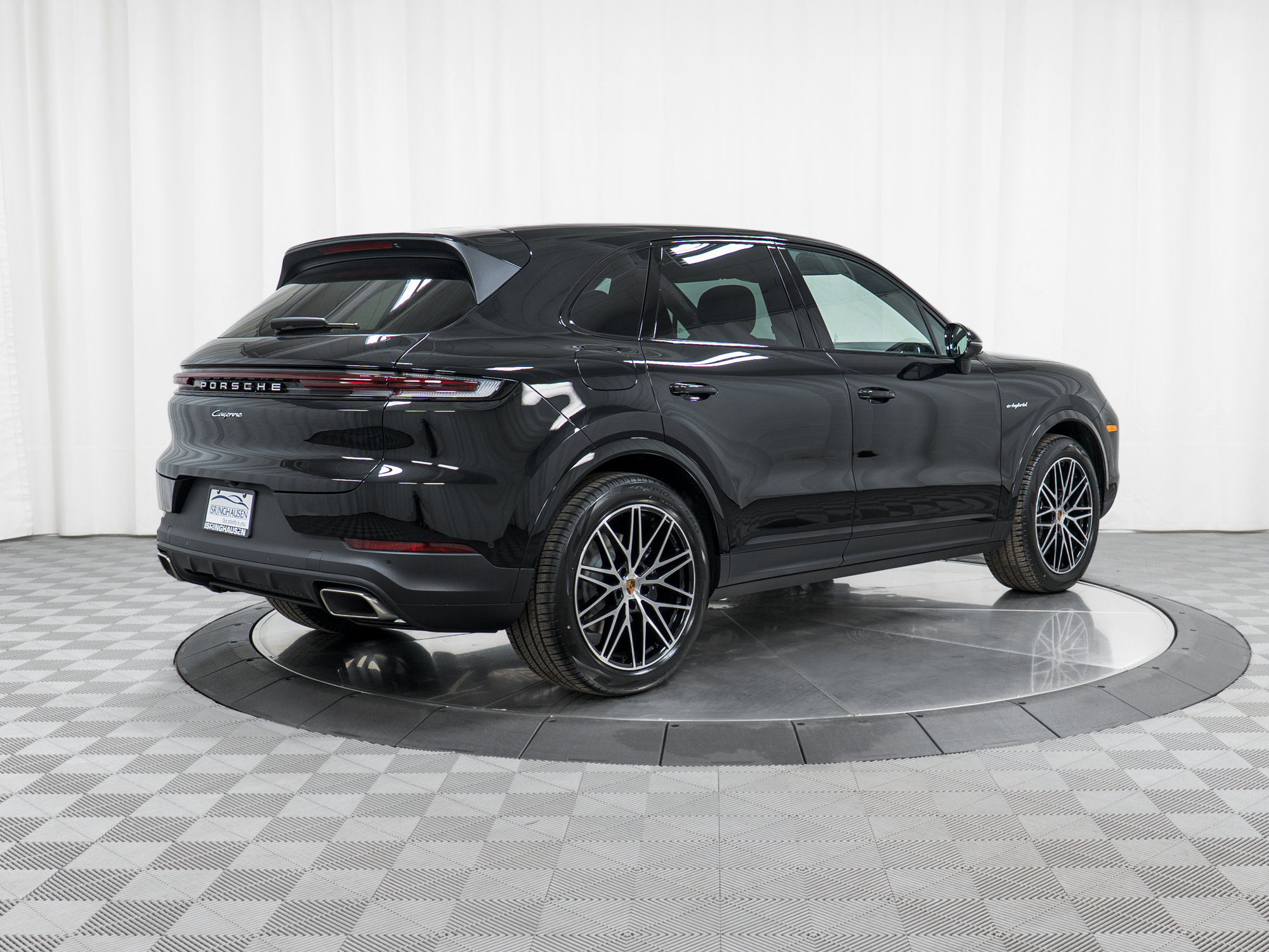 New 2026 Porsche Cayenne E-Hybrid image 7