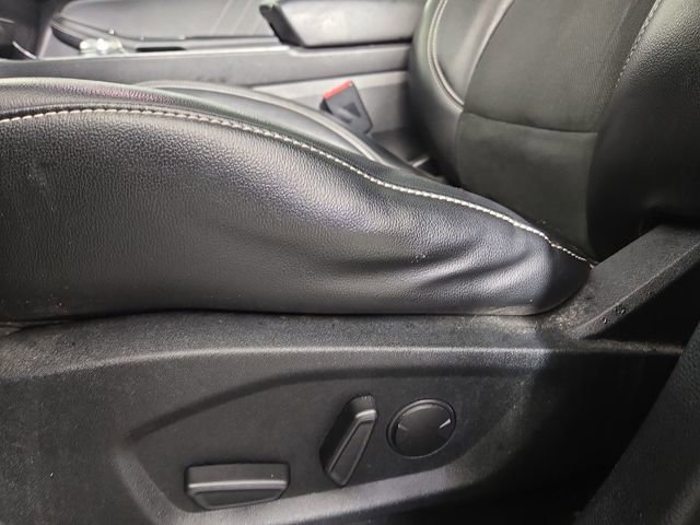 Used 2020 Ford Edge ST w/ Equipment Group 401A image 25