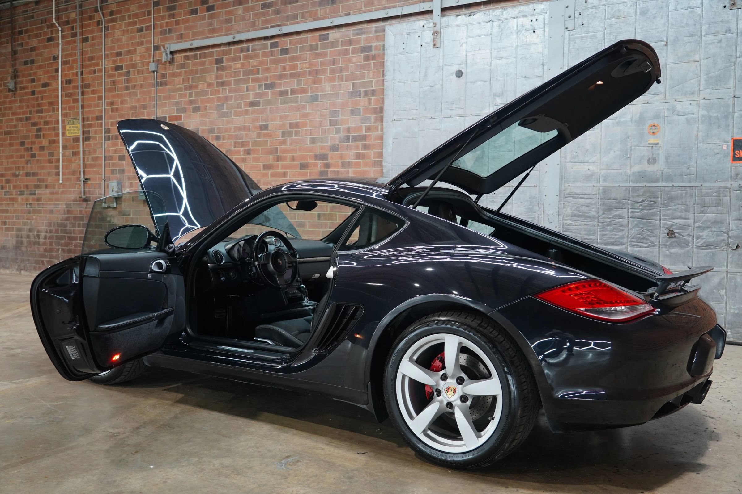 Used 2009 Porsche Cayman S image 32