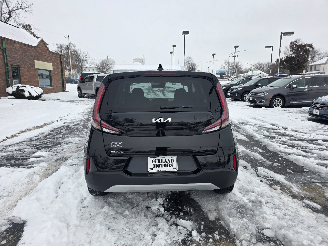 Used 2023 Kia Soul LX image 7