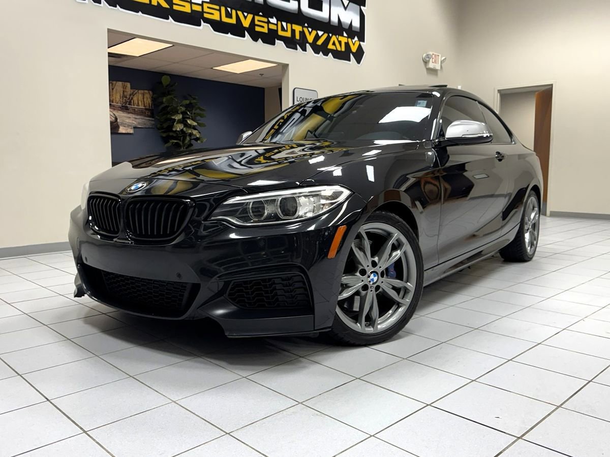 Used 2016 BMW M235i xDrive Coupe AWD/4WD image 2