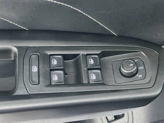 Used 2020 Volkswagen Atlas Cross Sport SEL R-Line w/ Cross Sport MDO Package AWD/4WD image 12