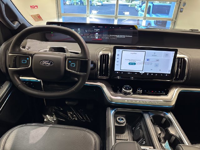 New 2027 Ford Expedition Max Platinum w/ Stealth Appearance Package AWD/4WD image 11