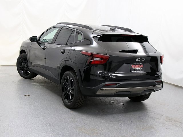 New 2026 Chevrolet Trax ACTIV w/ Driver Confidence Package image 8