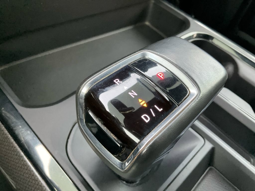 Used 2023 Chevrolet Silverado 1500 ZR2 w/ Technology Package image 31