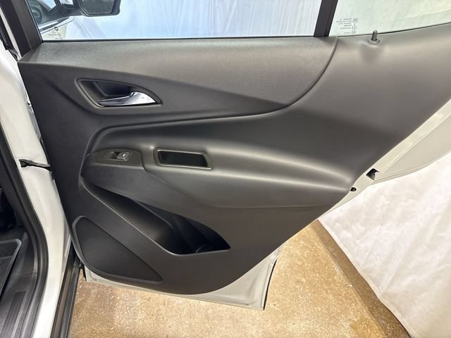 Certified 2024 Chevrolet Equinox LT w/ LPO, Floor Liner Package FWD image 25