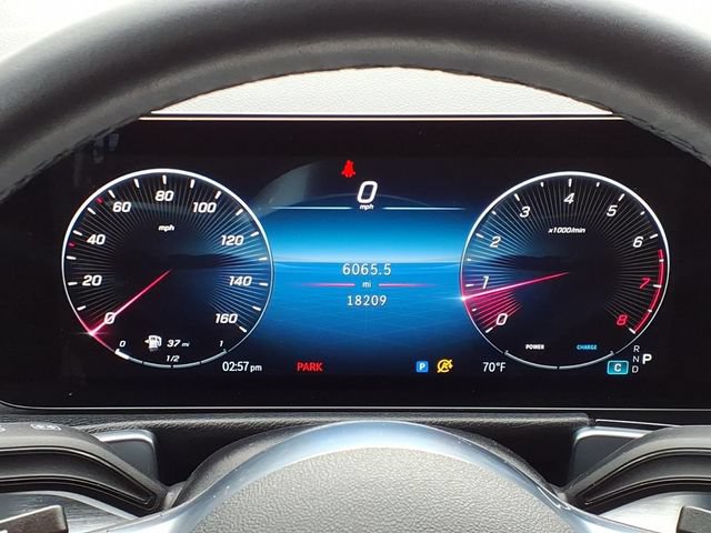 Certified 2025 Mercedes-Benz GLB 250 image 11