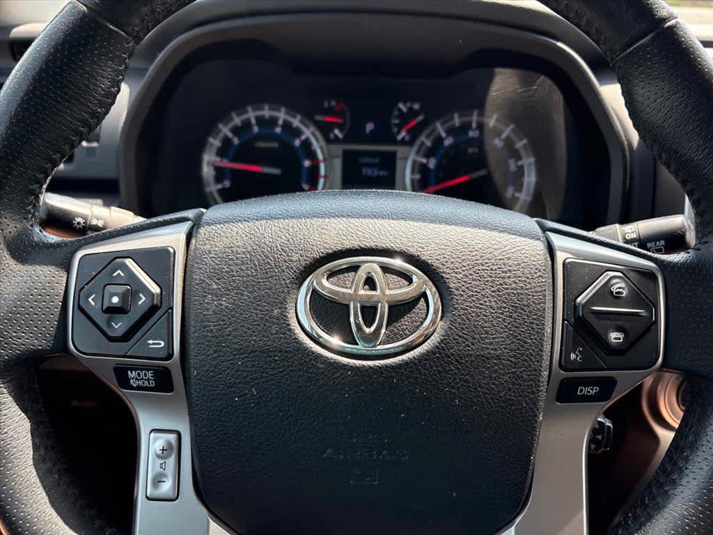 Used 2018 Toyota 4Runner Limited AWD/4WD image 16