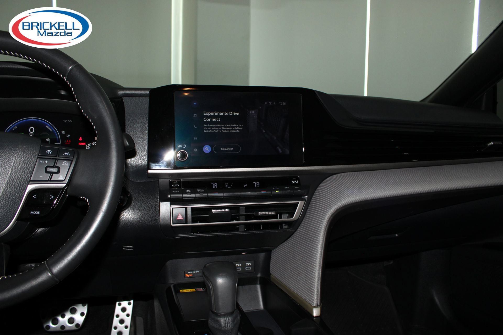 Used 2025 Toyota Camry SE FWD image 25