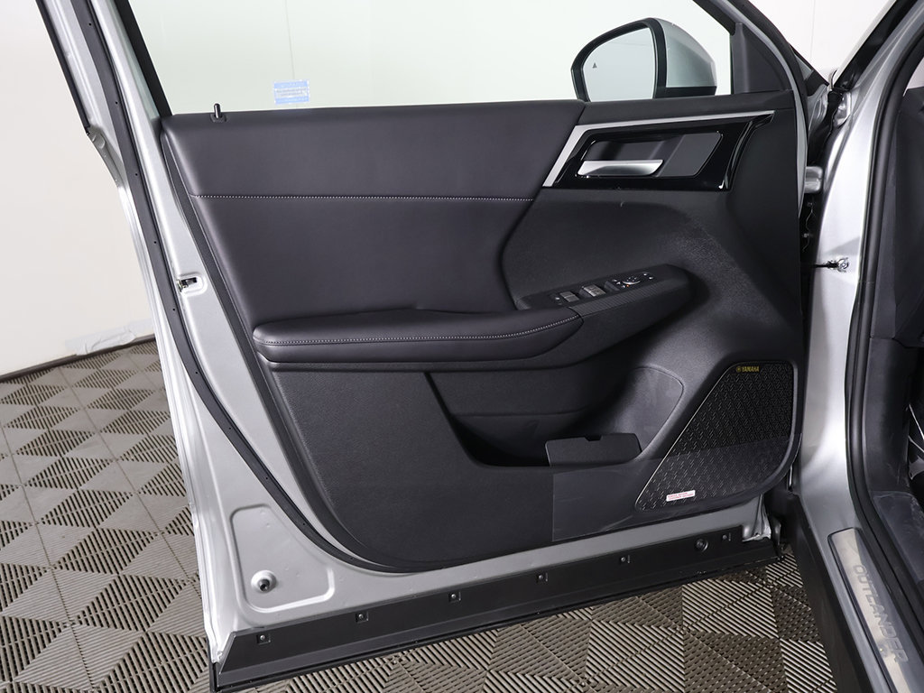 New 2026 Mitsubishi Outlander SE AWD/4WD image 24