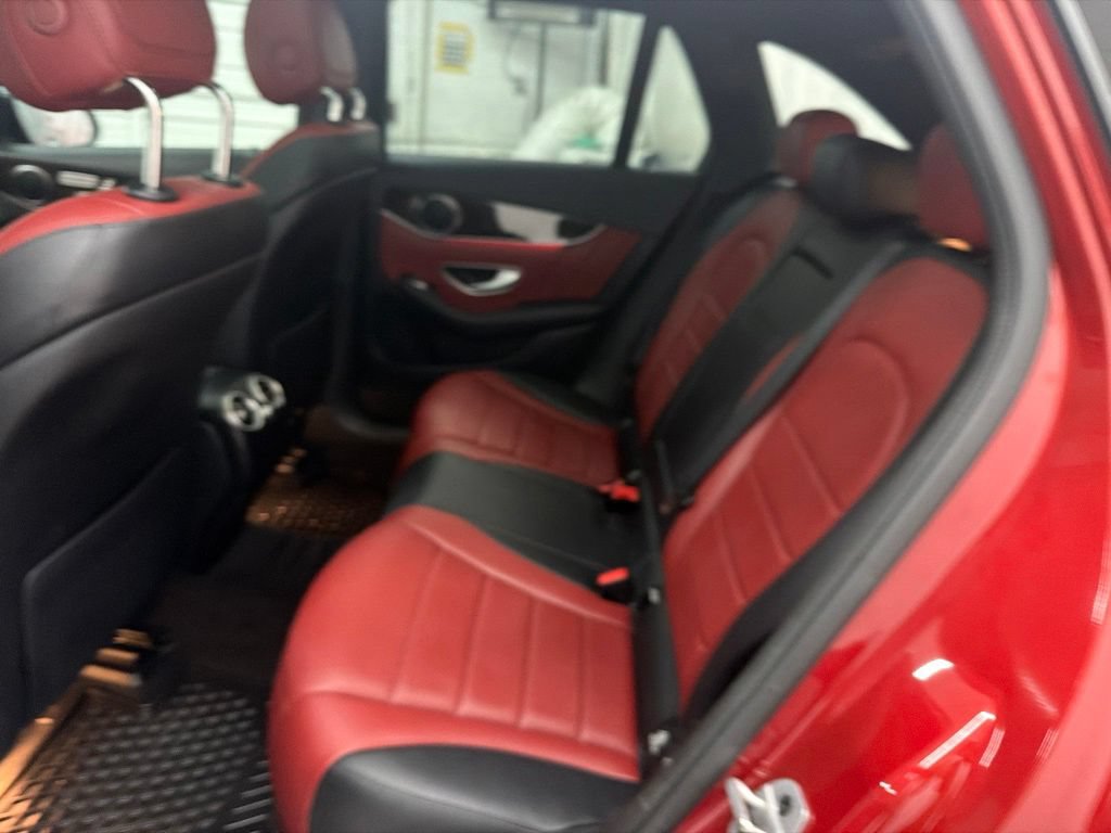 Used 2022 Mercedes-Benz GLC 300 image 24