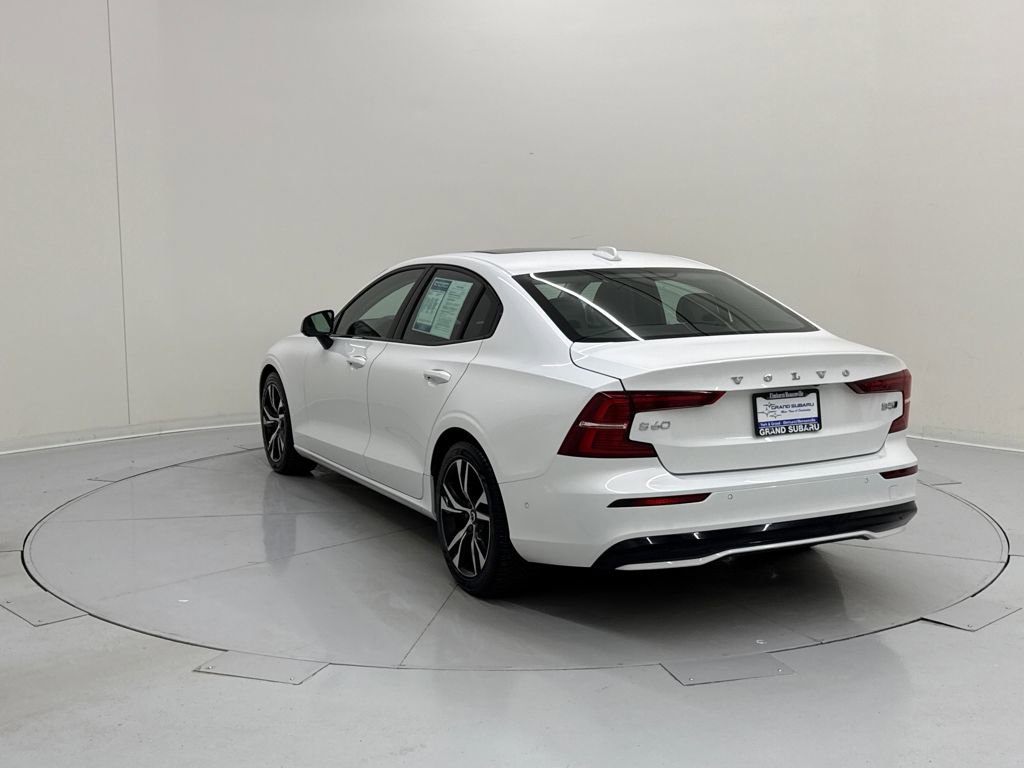 Used 2024 Volvo S60 B5 Plus image 3