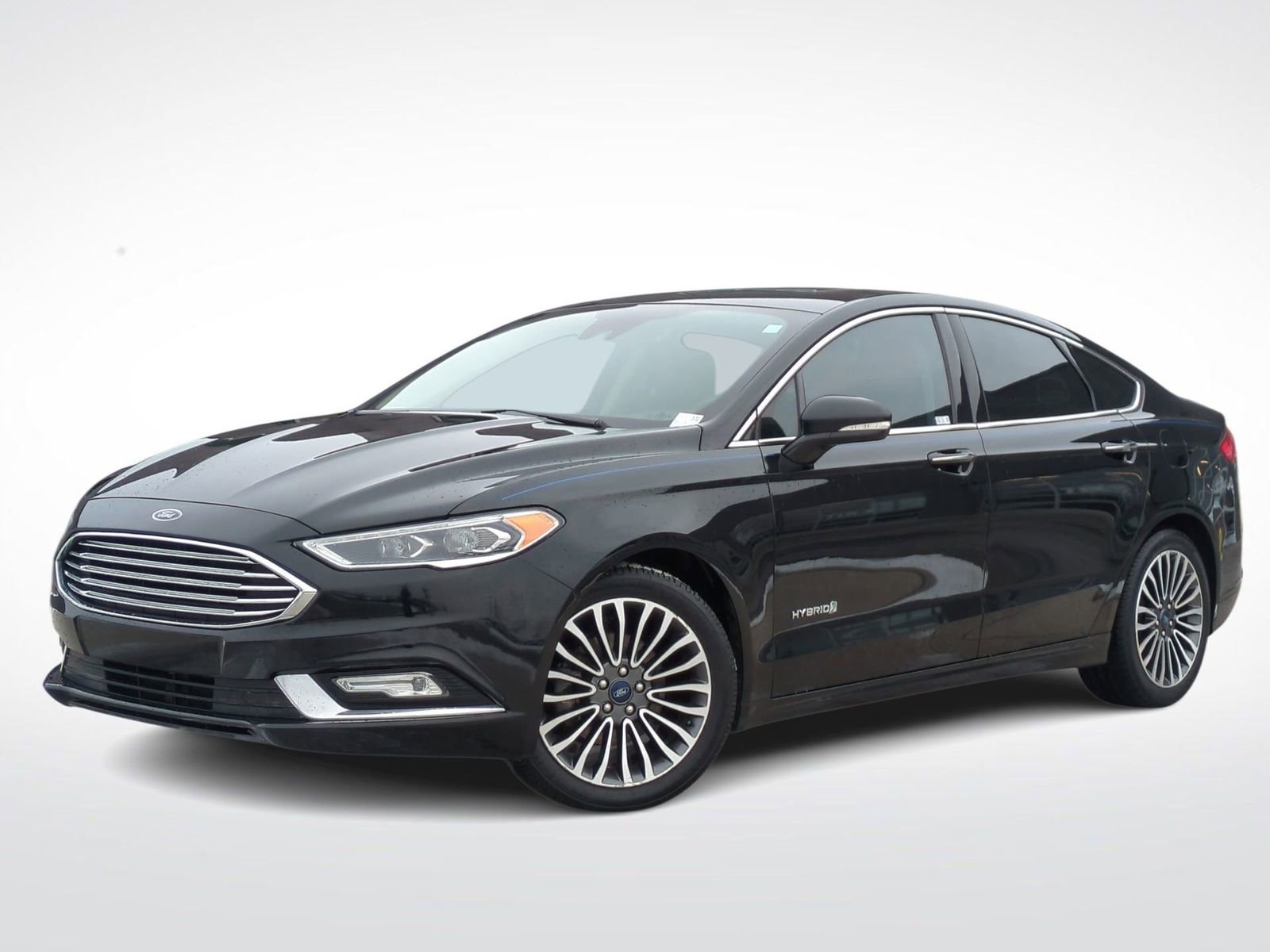 Used 2018 Ford Fusion Titanium image 1