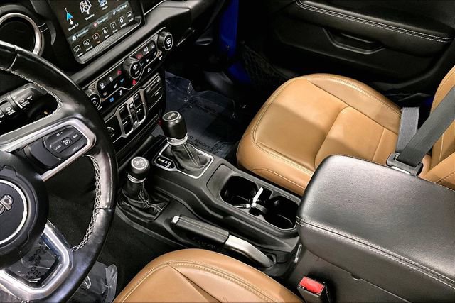 Used 2021 Jeep Wrangler Unlimited Sahara w/ Cold Weather Group image 15