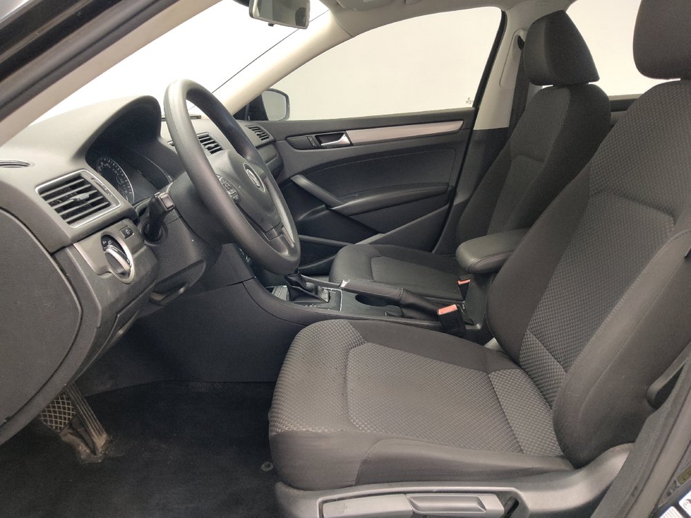 Used 2015 Volkswagen Passat 1.8T S FWD image 17