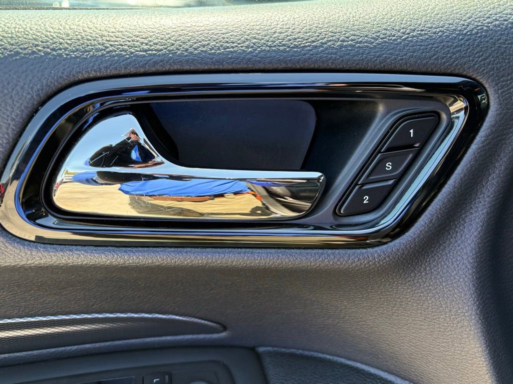 Used 2024 Dodge Durango GT AWD/4WD image 31