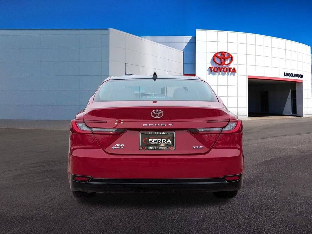 Used 2025 Toyota Camry XLE AWD/4WD image 6