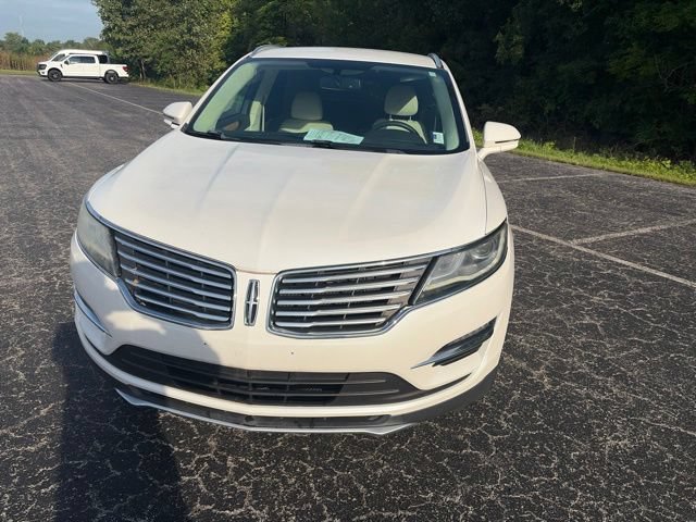 Used 2016 Lincoln MKC Select w/ Select Plus Package FWD image 4
