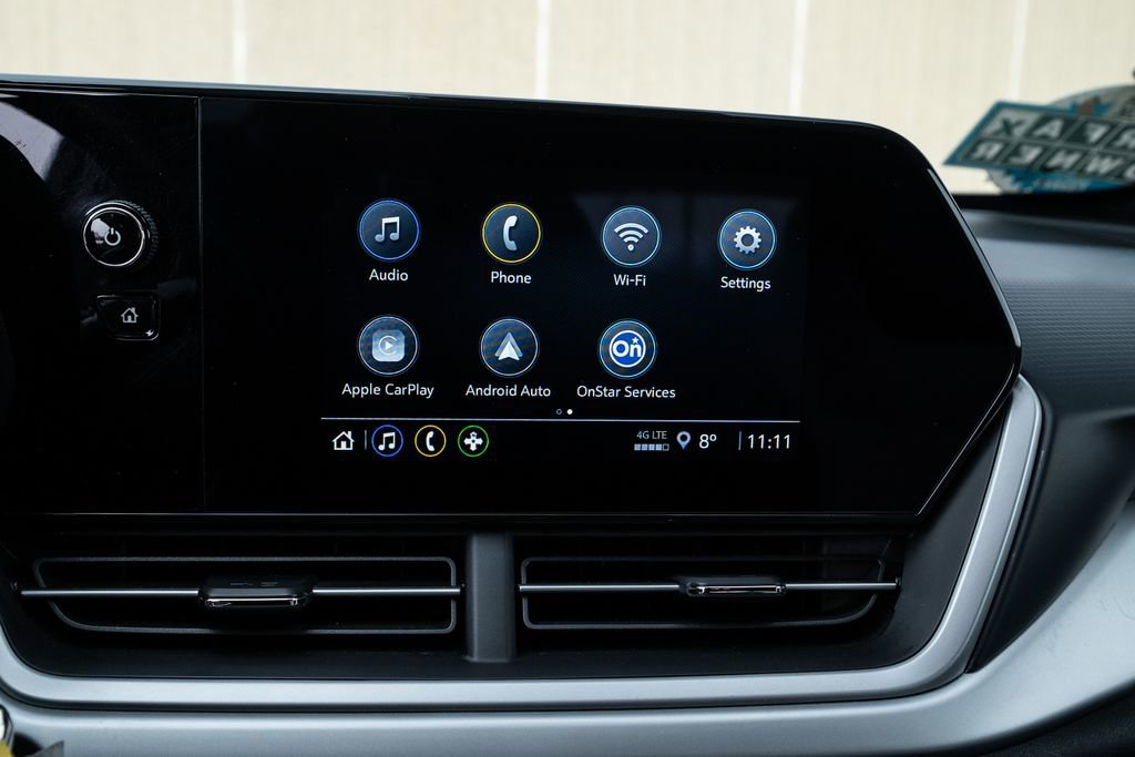 Used 2024 Chevrolet Trax RS w/ Sunroof Package image 30