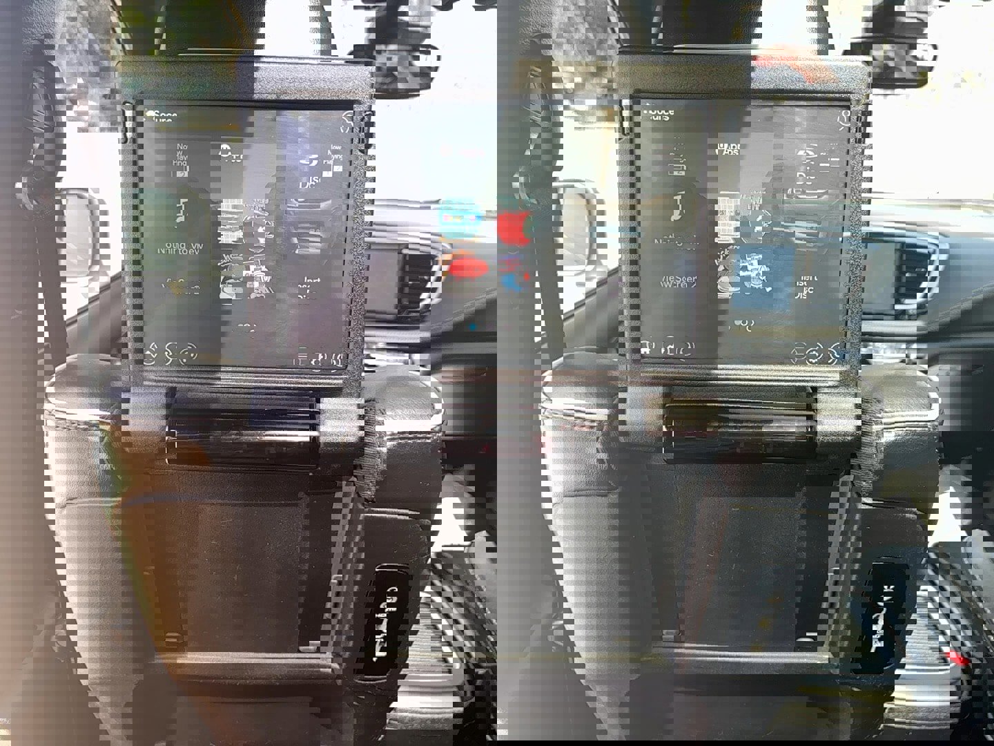 Used 2019 Chrysler Pacifica Limited image 15