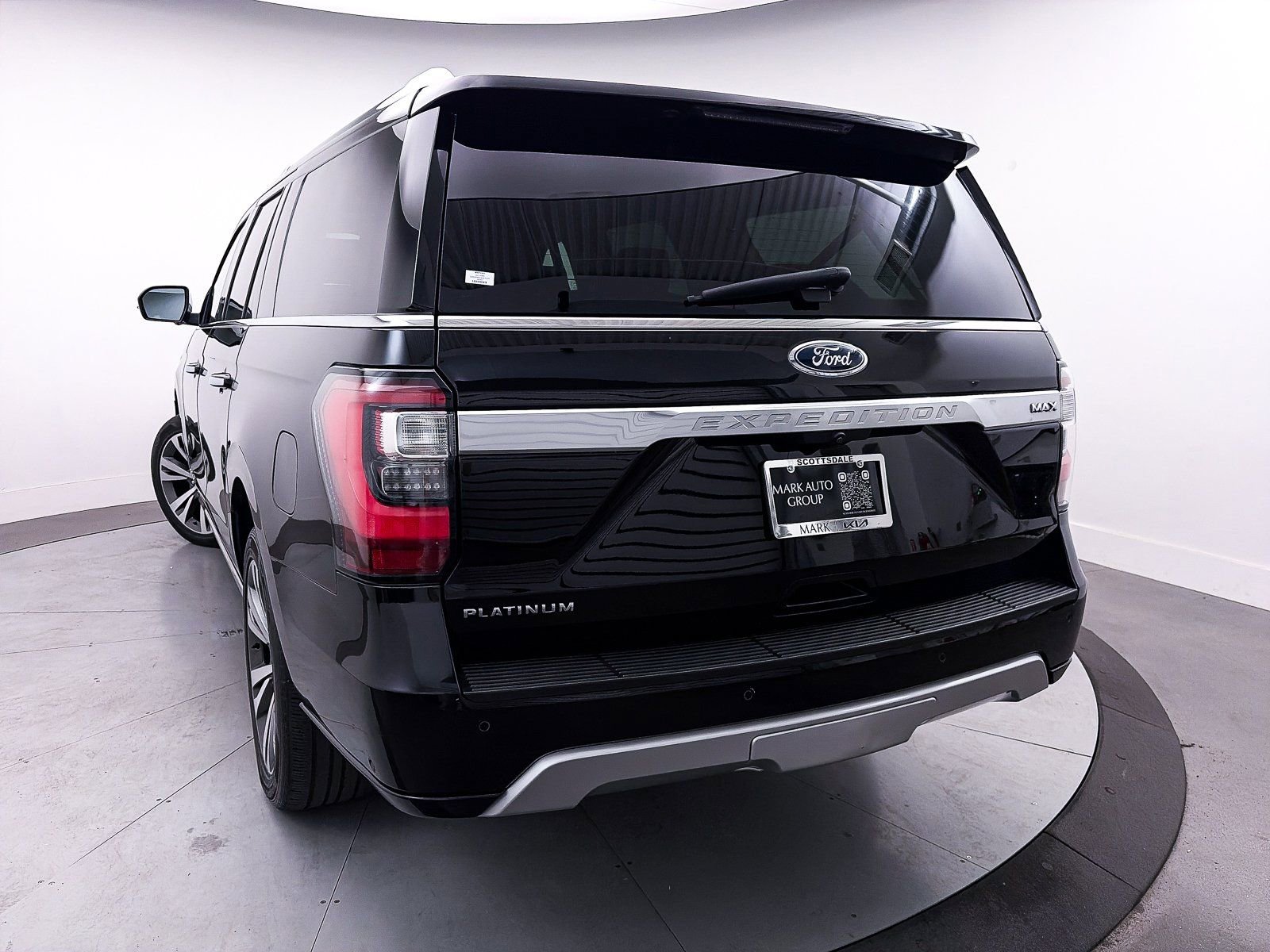 Used 2021 Ford Expedition Max Platinum image 4