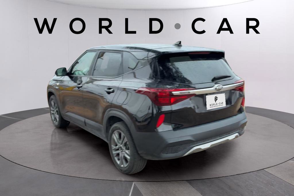 Used 2021 Kia Seltos LX AWD/4WD image 5