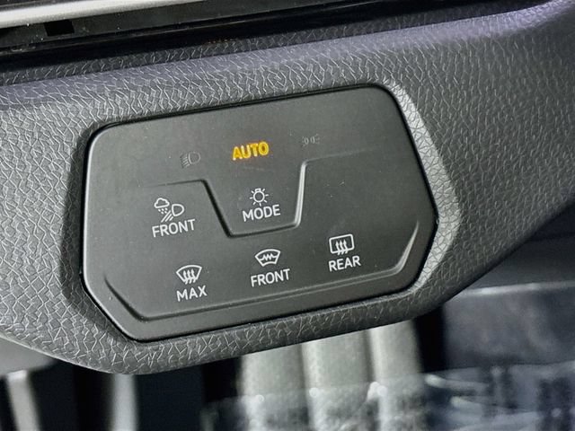 Certified 2024 Volkswagen ID.4 Pro S AWD/4WD image 11