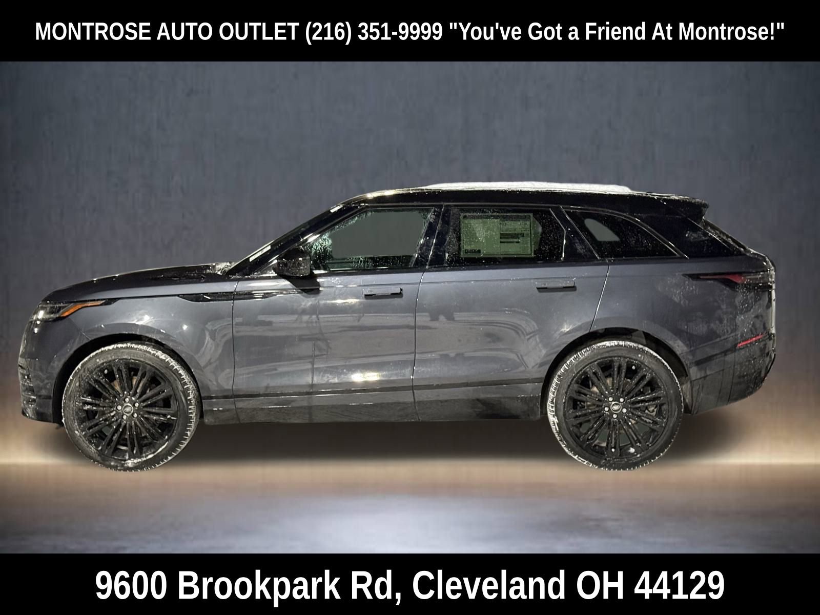 New 2026 Land Rover Range Rover Velar Dynamic SE image 2