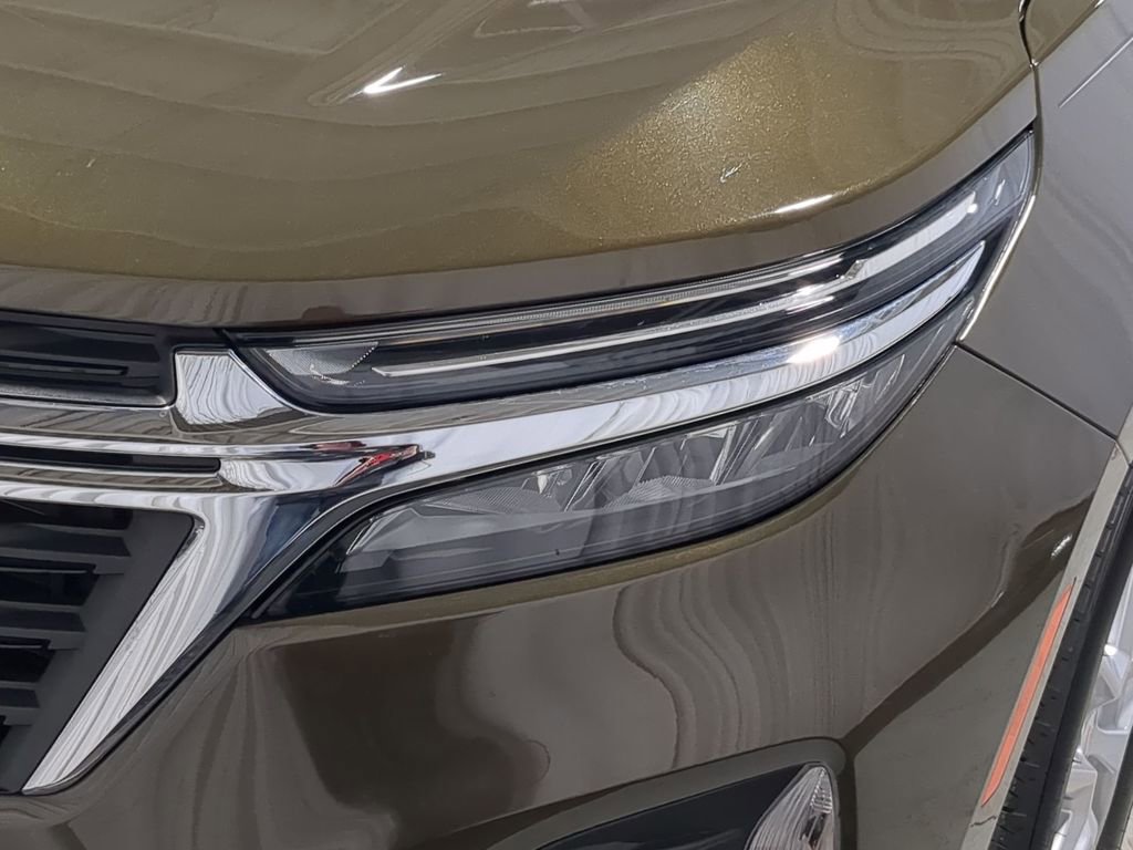 Used 2023 Chevrolet Equinox LT FWD image 14