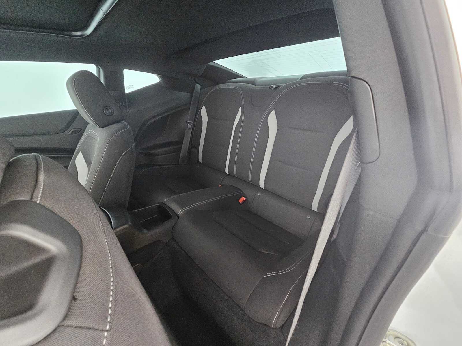 Used 2022 Chevrolet Camaro SS RWD image 17