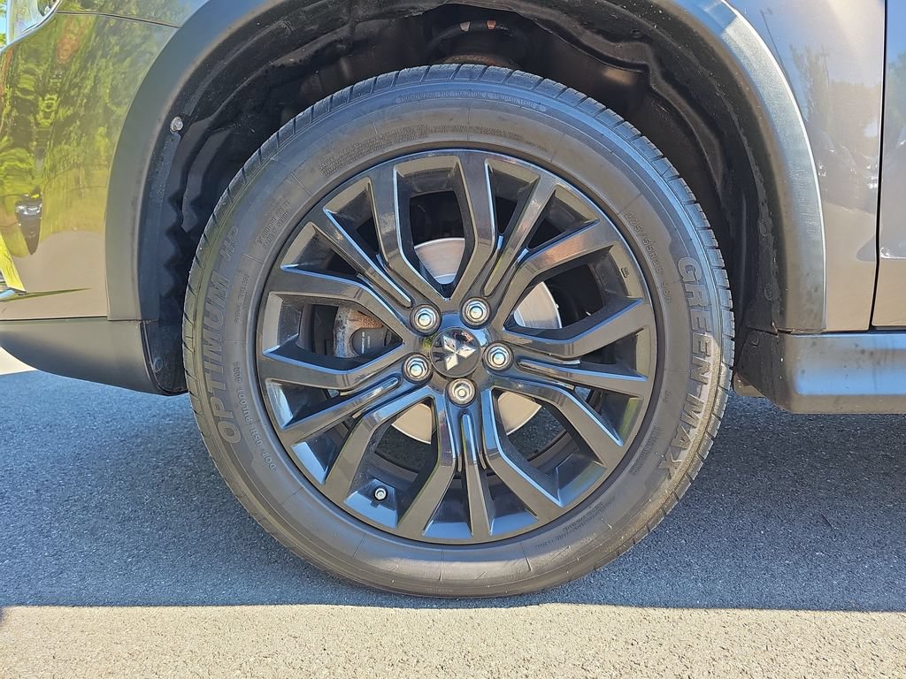 Used 2017 Mitsubishi Outlander Sport LE AWD/4WD image 23