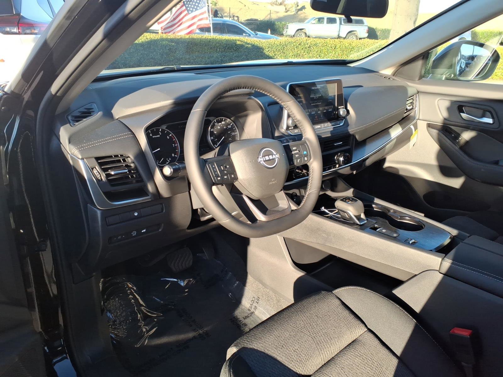 New 2026 Nissan Rogue SV w/ Cold Weather Package FWD image 7