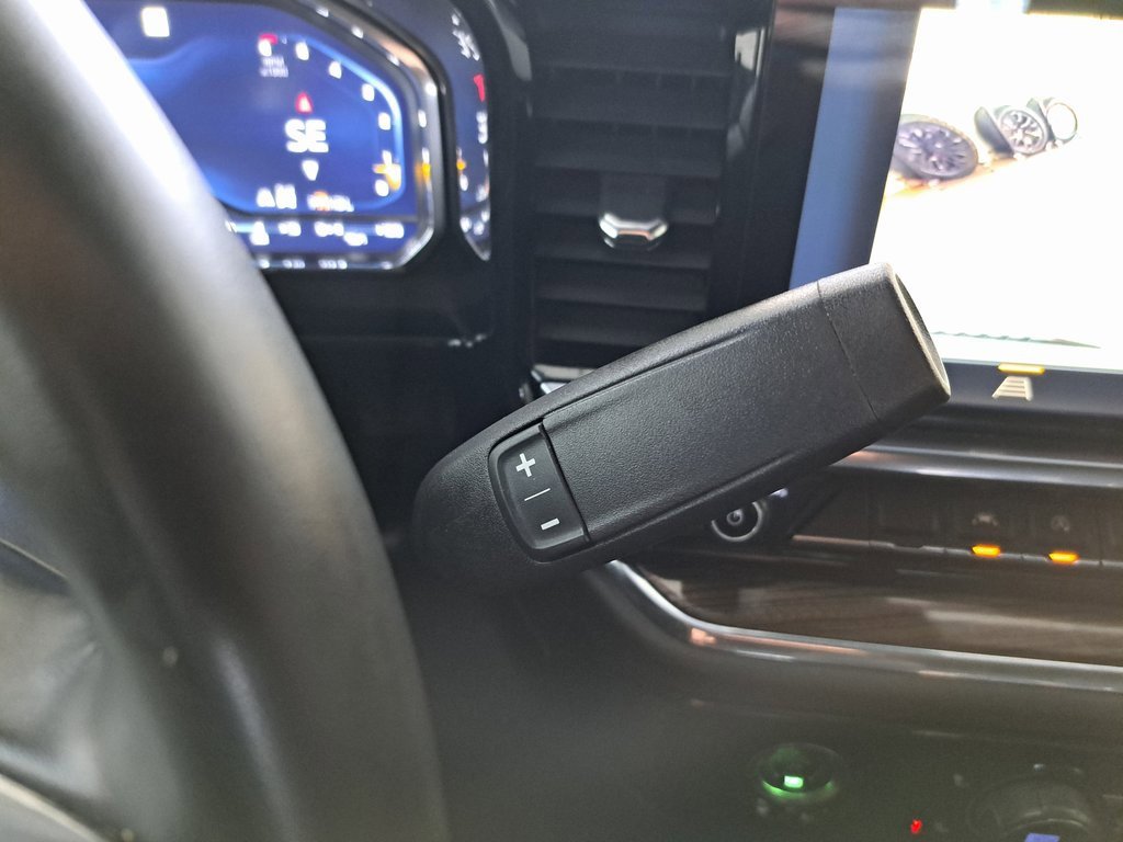 Used 2023 Chevrolet Silverado 1500 LT image 14