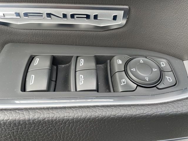 Used 2023 GMC Sierra 1500 Denali w/ Denali Reserve Package image 14
