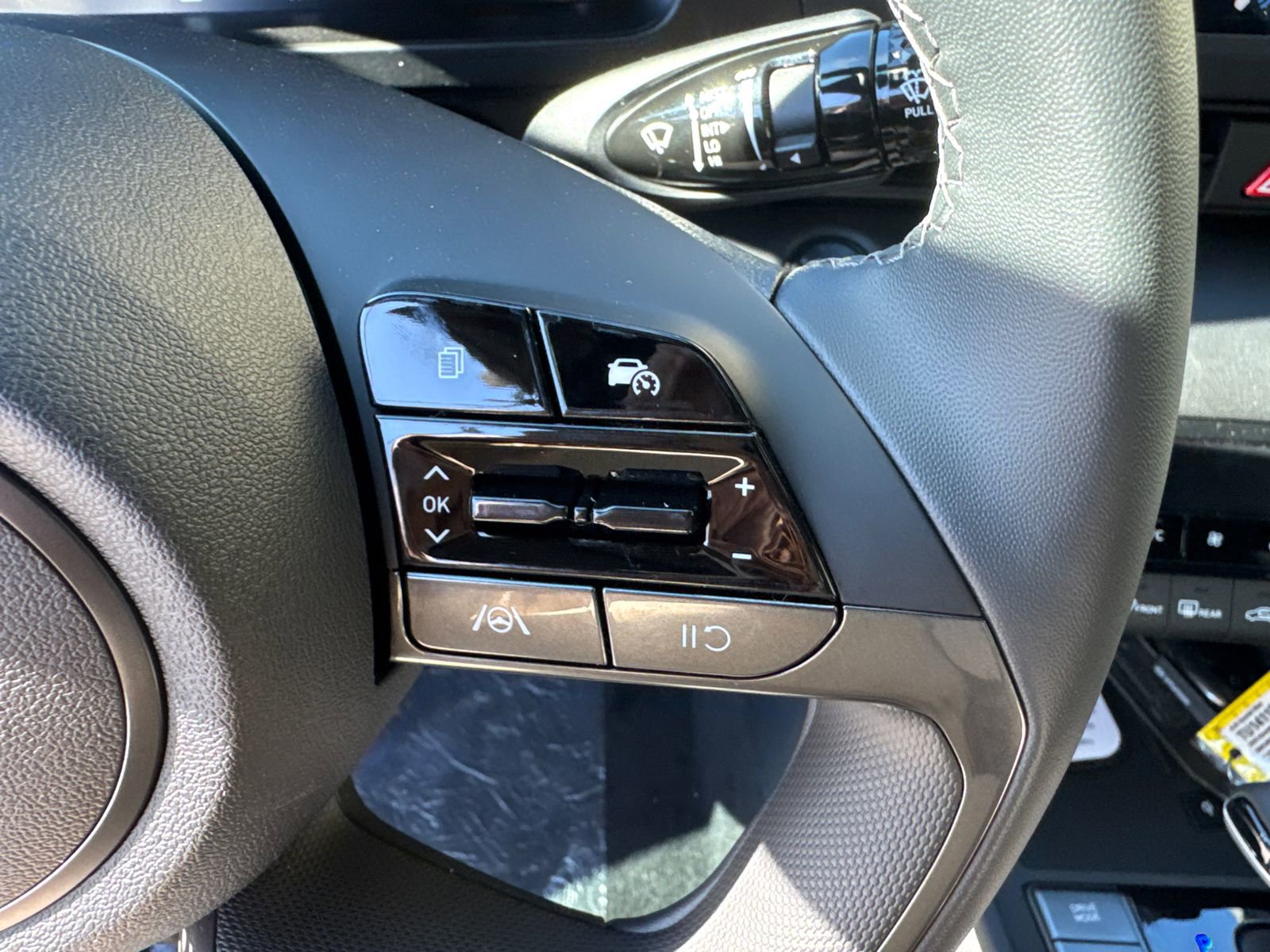 New 2026 Hyundai Elantra Sport image 27