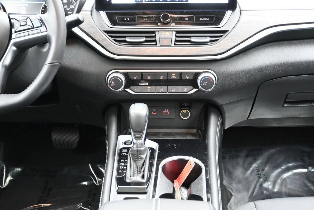 Certified 2023 Nissan Altima 2.5 SV w/ SV Premium Package AWD/4WD image 31