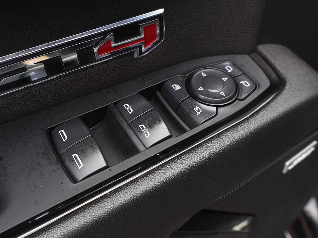 Used 2024 GMC Sierra 1500 AT4 w/ Technology Package AWD/4WD image 38