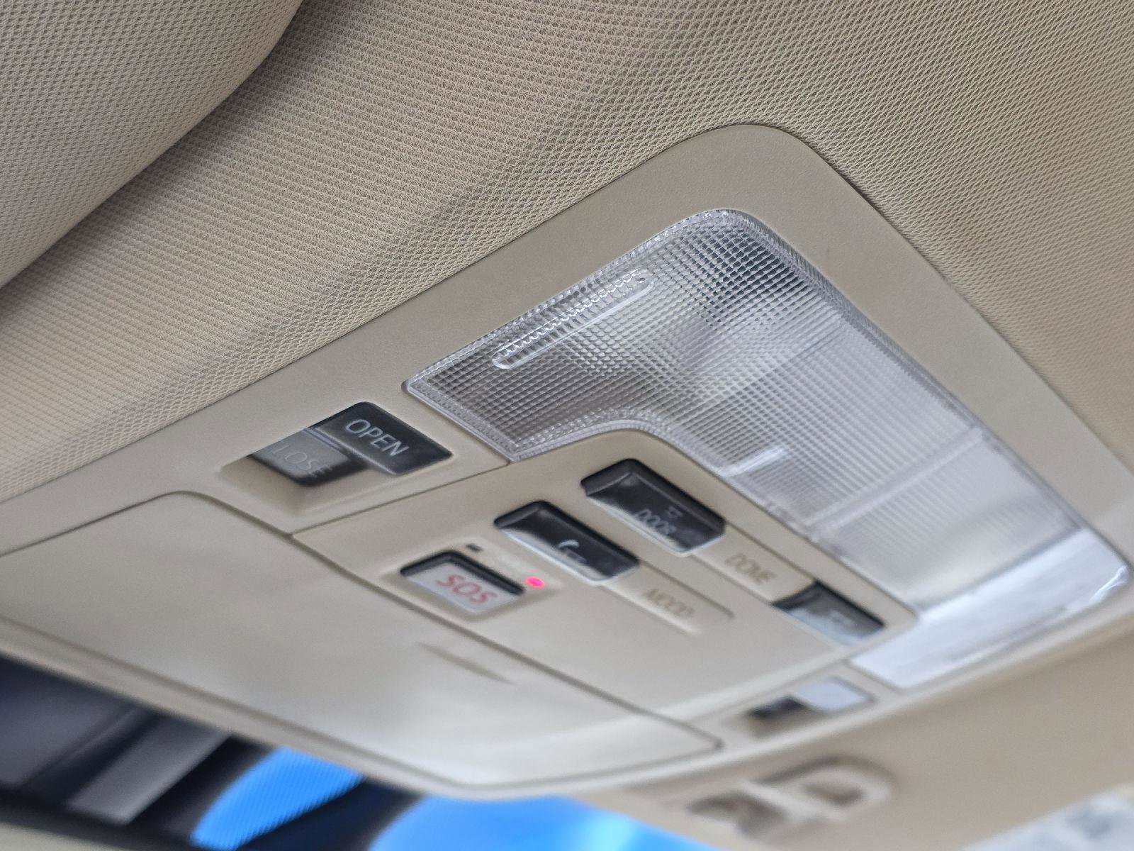 Used 2018 Toyota Avalon Limited FWD image 72