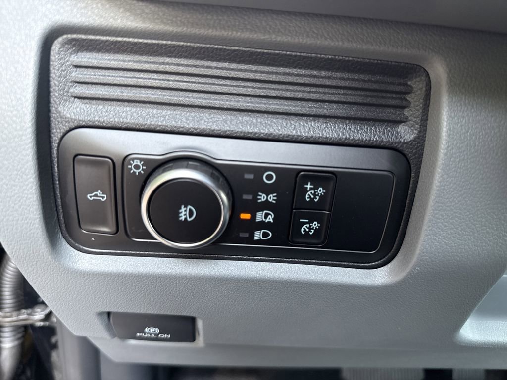 New 2026 Ford F350 XL w/ XL Chrome Package image 20