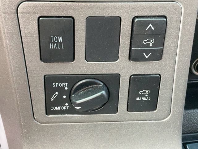 Used 2016 Toyota Sequoia Platinum RWD image 30