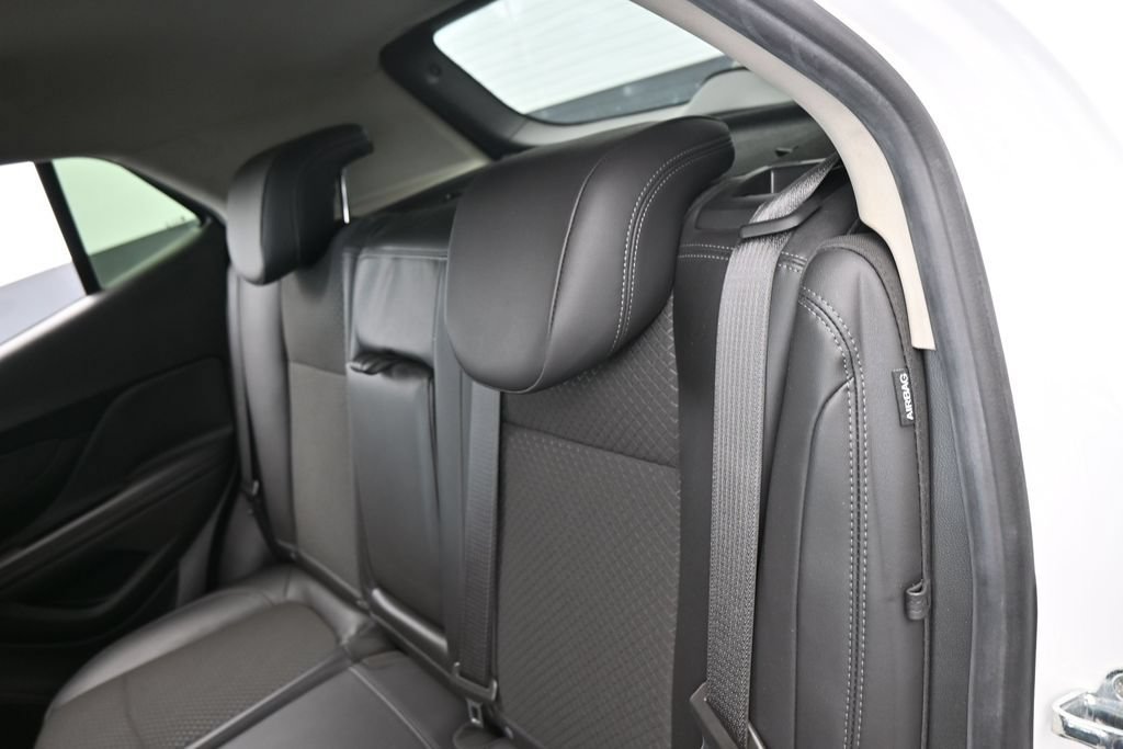 Used 2019 Buick Encore Preferred w/ Safety Package FWD image 29