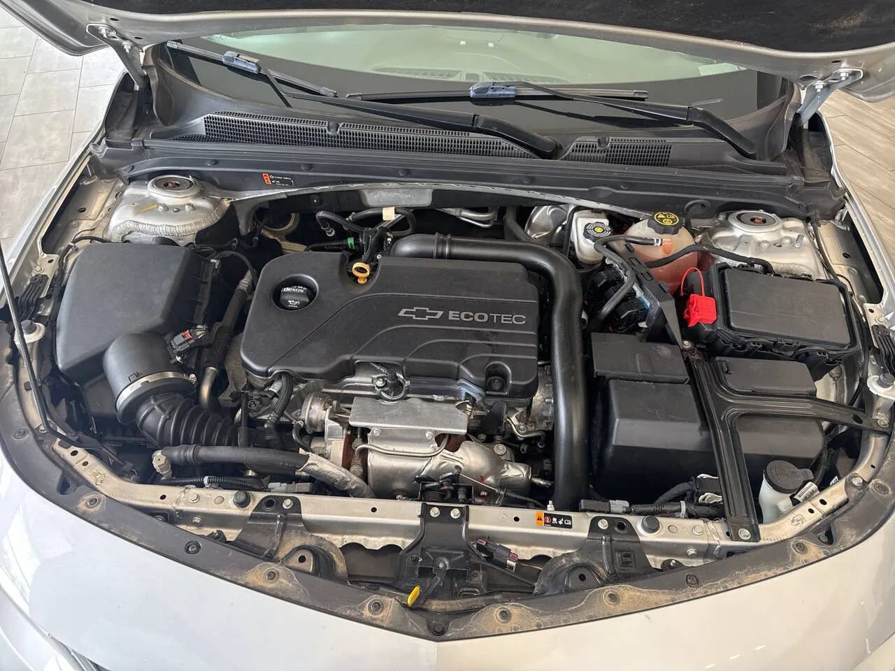Used 2018 Chevrolet Malibu LT FWD image 36