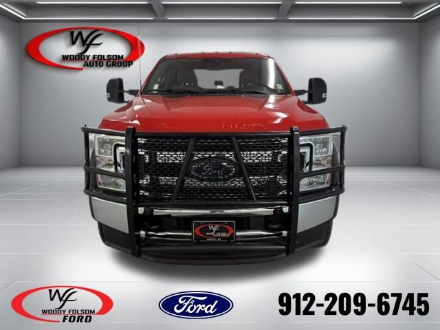 Used 2022 Ford F550 4x4 Crew Cab Super Duty w/ Power Equipment Group image 2
